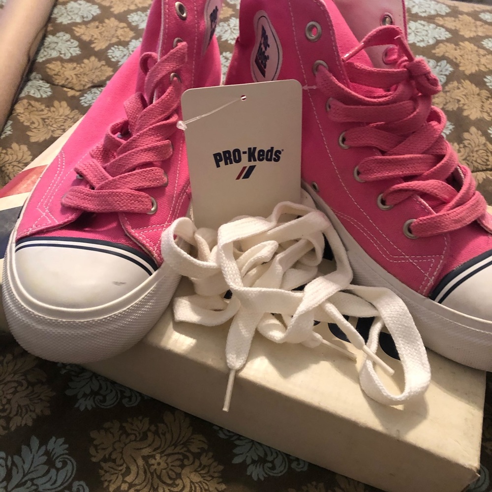 Classic ladies pro keds sneakers size 10 worn 3x